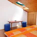 5428a Διαμέρισμα *